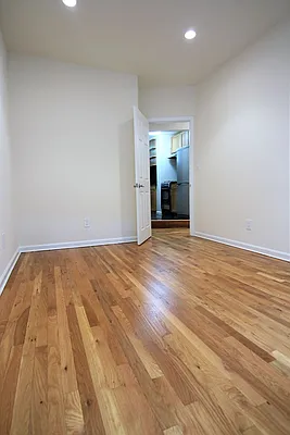 Rented by JK Dansar Corp | media 4