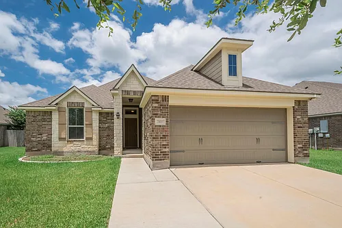 7418 Masters Dr Photo 1