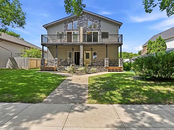 3rd image of 5242 W 51st St