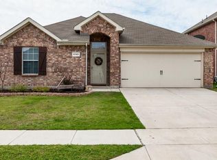 5740 Moon Flower Ct, Fort Worth, TX 76244