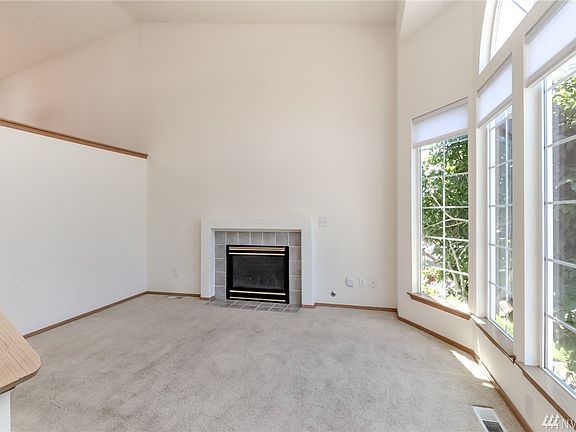 4th image of 5615 78th Ave NE