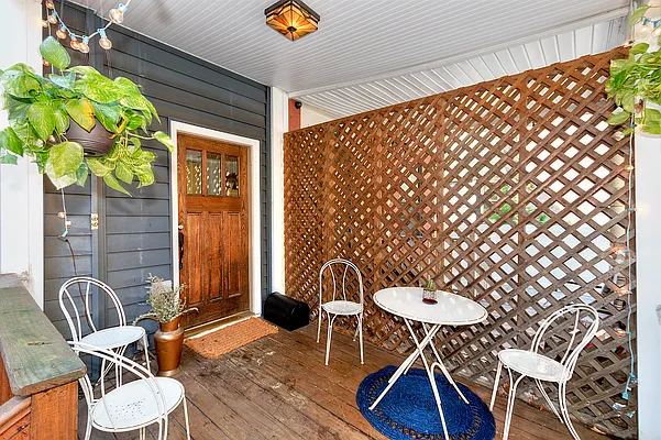 Sold by S&S Ocean Bay Properties | media 2