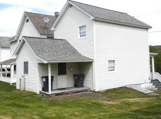 523 Clinton St #L-37, Forest City, PA 18421