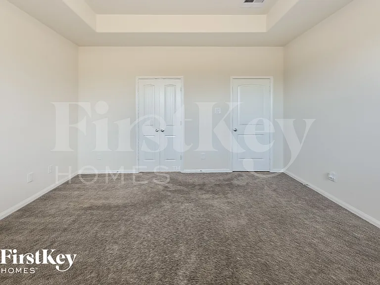 15809 Roberto Clemente Ct — Photo 9