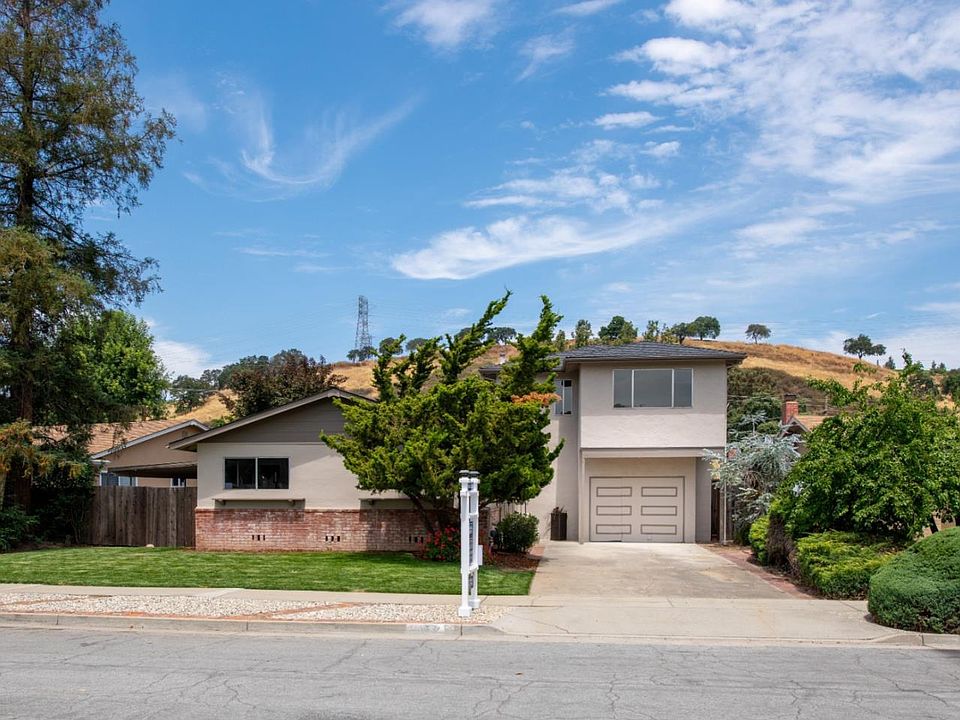 1st image of 6272 Lillian Way