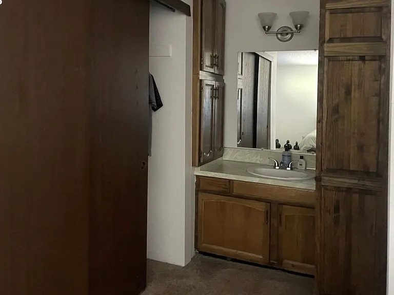 1265 S Beach Dr — Photo 3