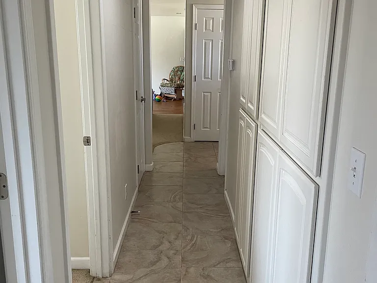 1298 Roxy Ave — Photo 15