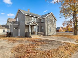 536 5th St NW APT 3, Faribault, MN 55021