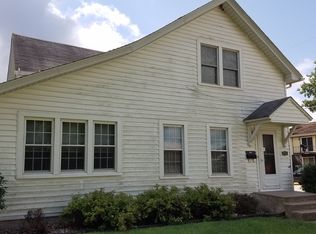 400 8th Ave, Fulton, IL 61252