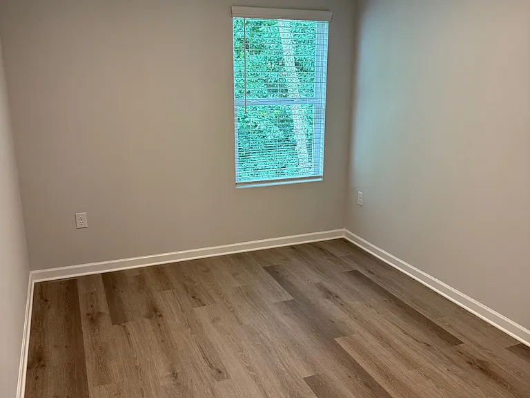 7254 Crestside Dr — Photo 13