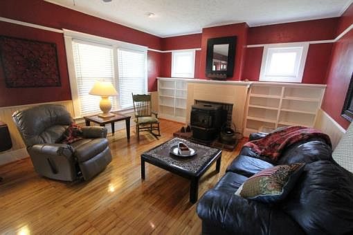 4th image of 138 Lee Dr