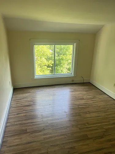 427 Essex St #3 Photo 1