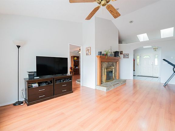 4th image of 7810 Aats Rd