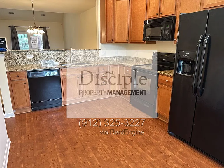 169 Regency Cir — Photo 9
