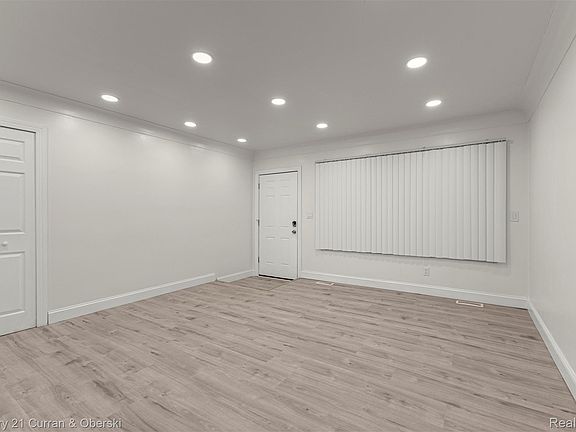 4th image of 11276 Pardee Rd