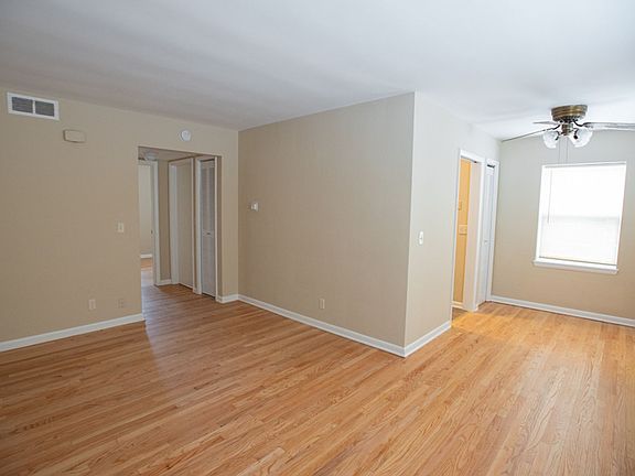 5th image of 1327 E Colorado St #1333-4