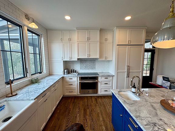 4th image of 3957 Juniata St