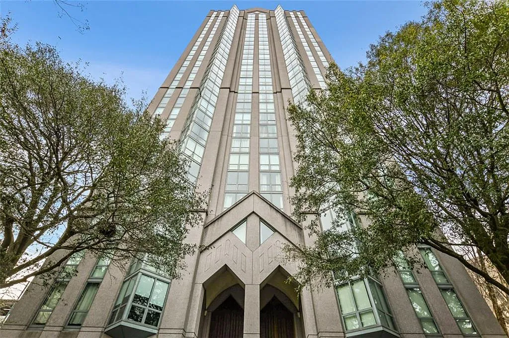 2870 Pharr Court South NW #Nw-2407-2407 photo 1