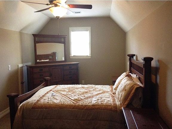 3rd image of 809 Natchez Valley Trce
