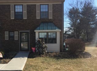 23 Exeter Ct, Somerset, NJ 08873