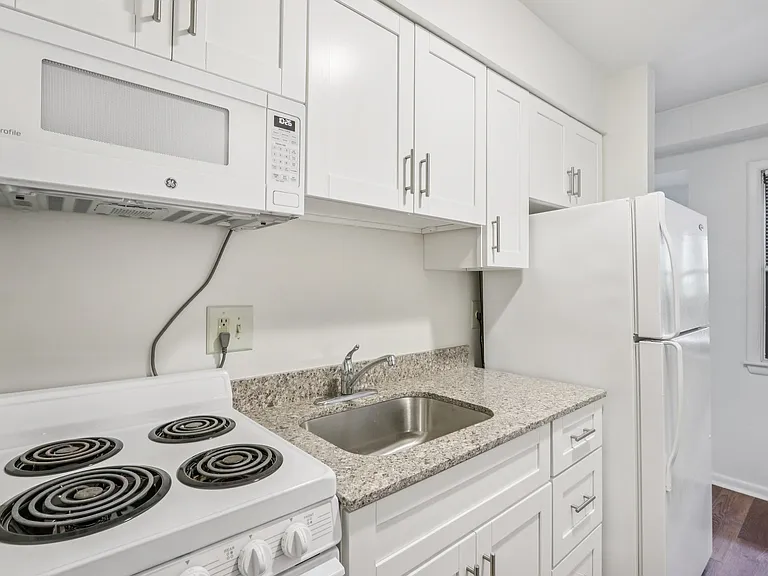 Acacia Lumberton Manor - 62+ Community — Photo 47