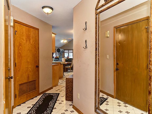 3rd image of 8095 E Blanchard Cir