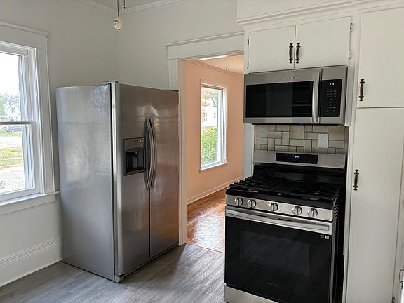 4th image of 1525 N Carolina St