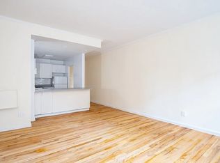 124 2nd Ave APT 1B, New York, NY 10003
