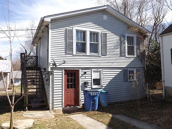 3rd image of 200 S Lewis St
