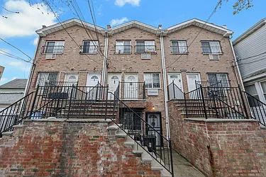 2470 Glebe Avenue #1
