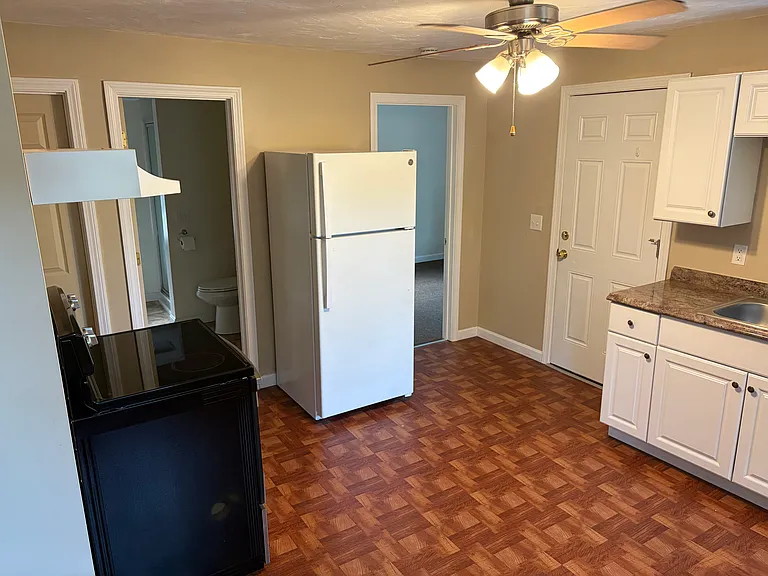 15 S Highland Ave #2 — Photo 4