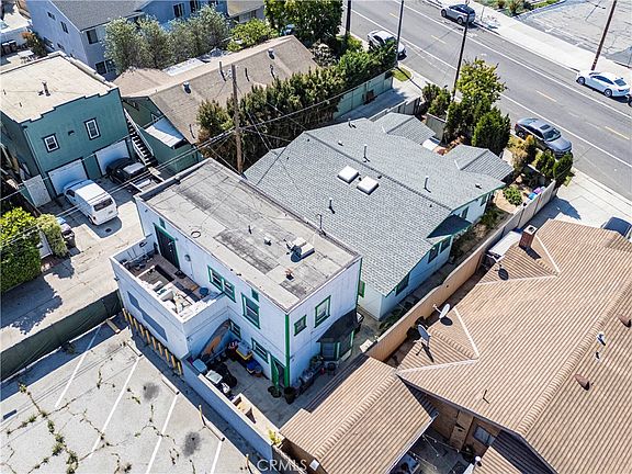 3rd image of 672 Junipero Ave