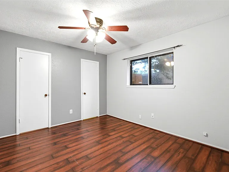 6009 Leafwood Cir — Photo 26