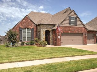 18621 E 43rd Pl, Tulsa, OK 74134