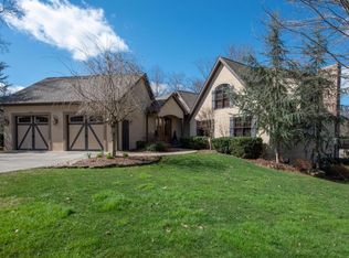 468 Baywood Dr, Piney Flats, TN 37686