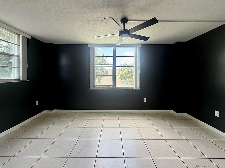 15600 NW 7th Ave #303 — Photo 14
