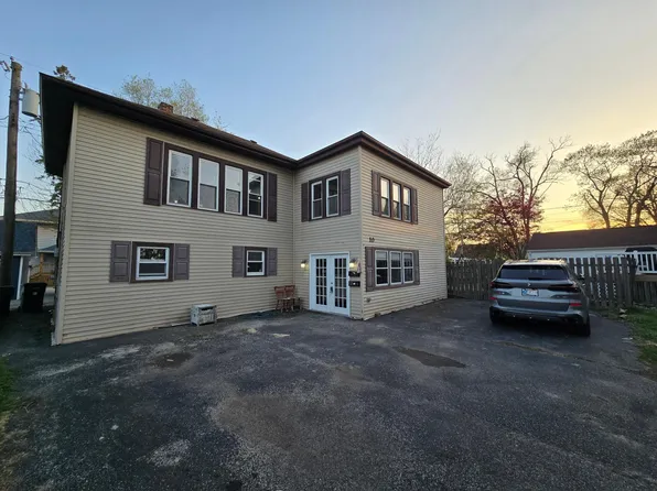 10 Lawndale St, Hammond, IN 46324