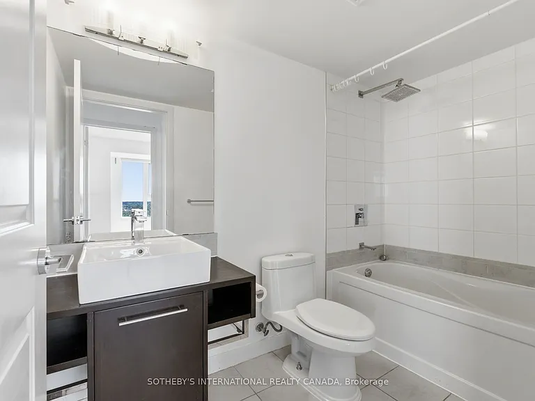 25 Town Centre Ct #3208 — Photo 13
