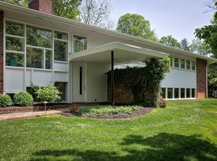 166 Totem Rd, Indian Hills, KY 40207