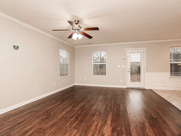 4th image of 1706 Warmingfield Dr