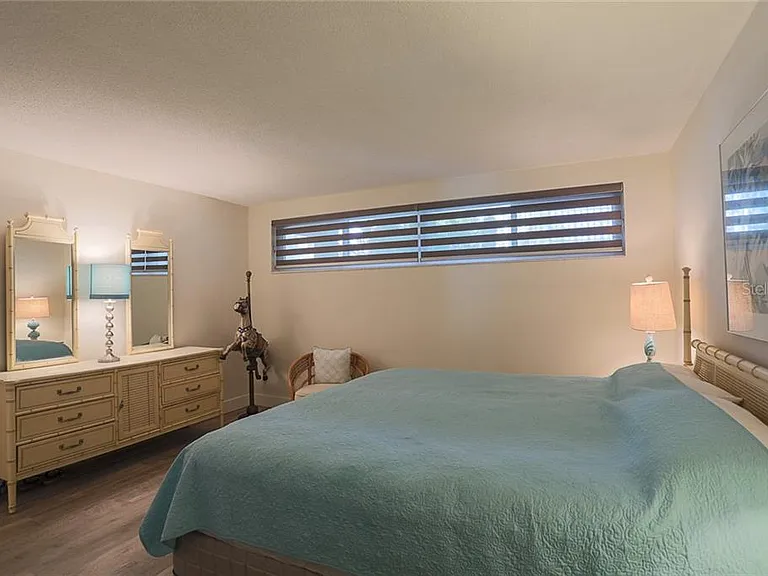 500 S Washington Dr #16A — Photo 12