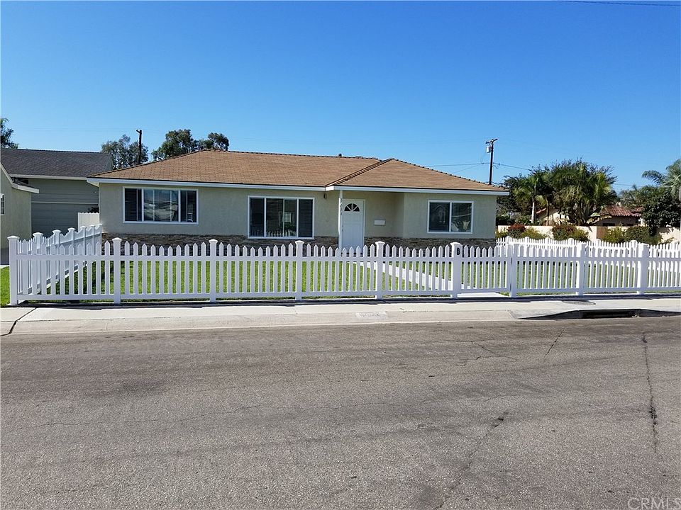 1st image of 4634 Mindora Dr