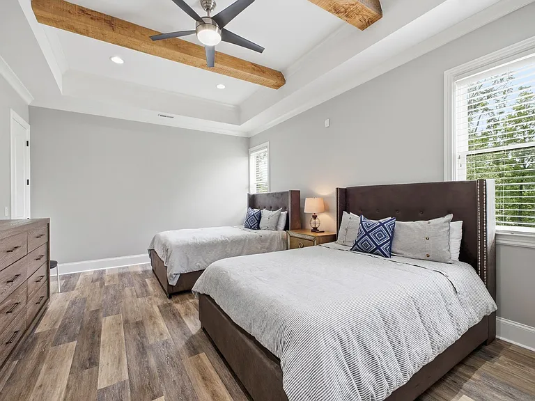9617 Portofino Dr — Photo 36