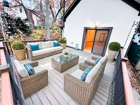 5th image of 4053 Orient Ave #1