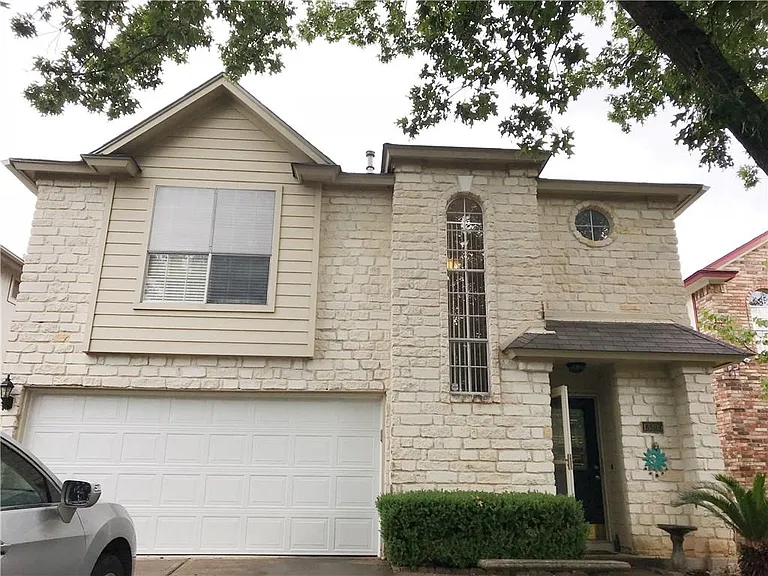 13305 Black Canyon Dr — Photo 1