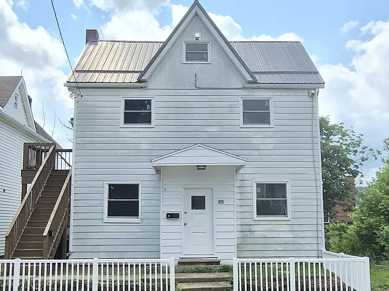 1025 Kenneth Ave #1 — Photo 13