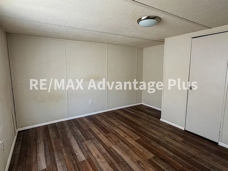 29 Oak Ln — Photo 7