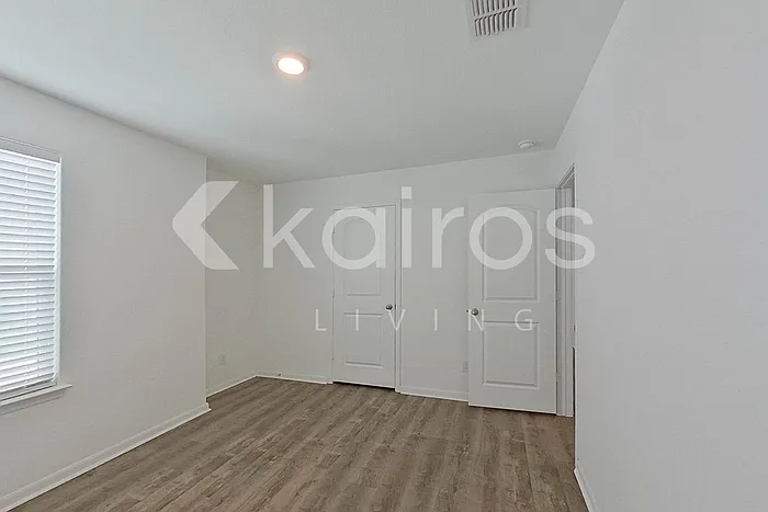 962 Shady Brk — Photo 23