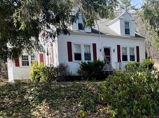 260 S Barre Rd, Barre, MA 01005