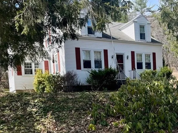 260 S Barre Rd, Barre, MA 01005